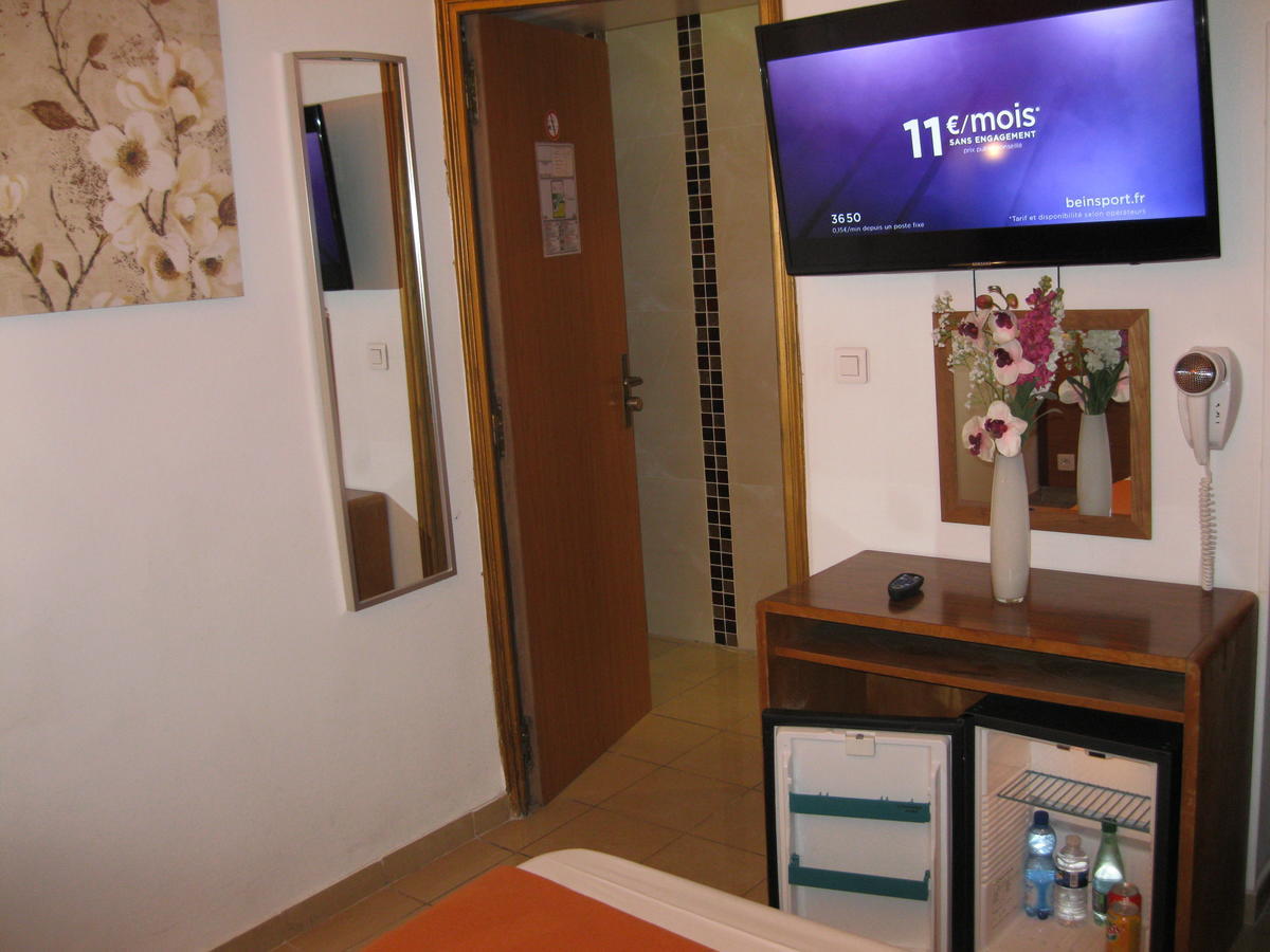 Le Nouvel Hotel Du Theatre Paris Rum bild